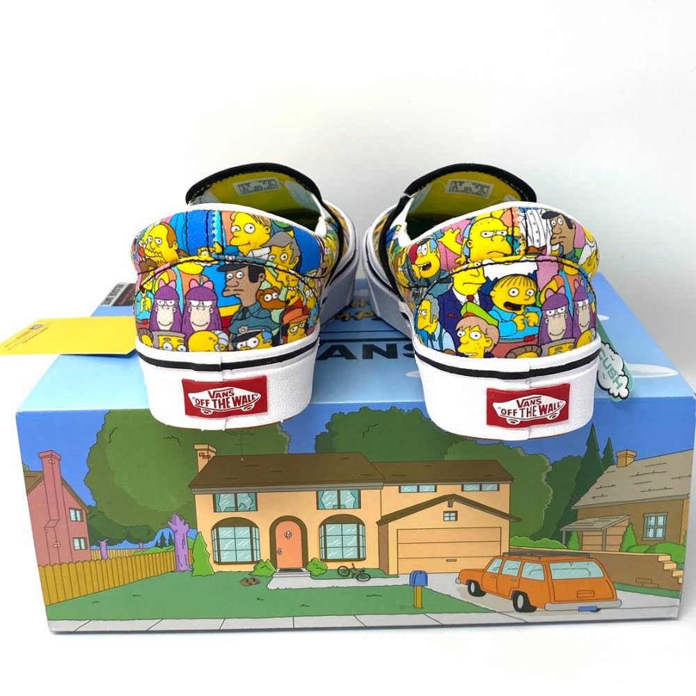 VANS  x The Simpsons Comfycush Slip-On Canvas W - Picture 5 of 13